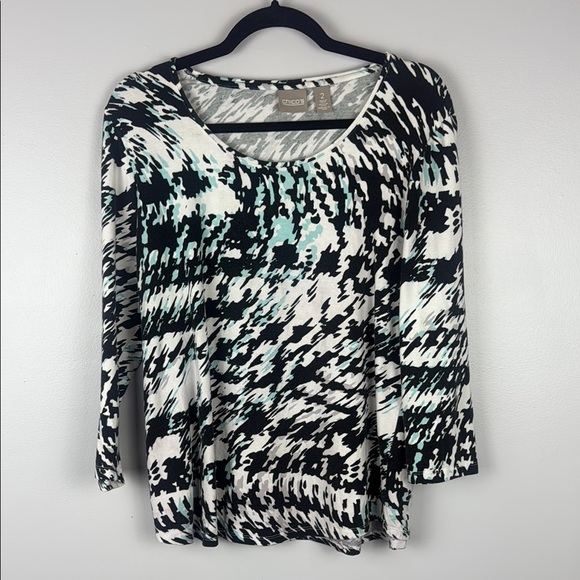 Chico's Cotton Blend Black and White Graphic 3/4 Sleeve Blouse Size 2 - Picture 2 of 9